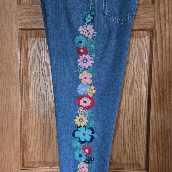 Boden Pink and Yellow Straight Leg Pants - Picture 4 of 15